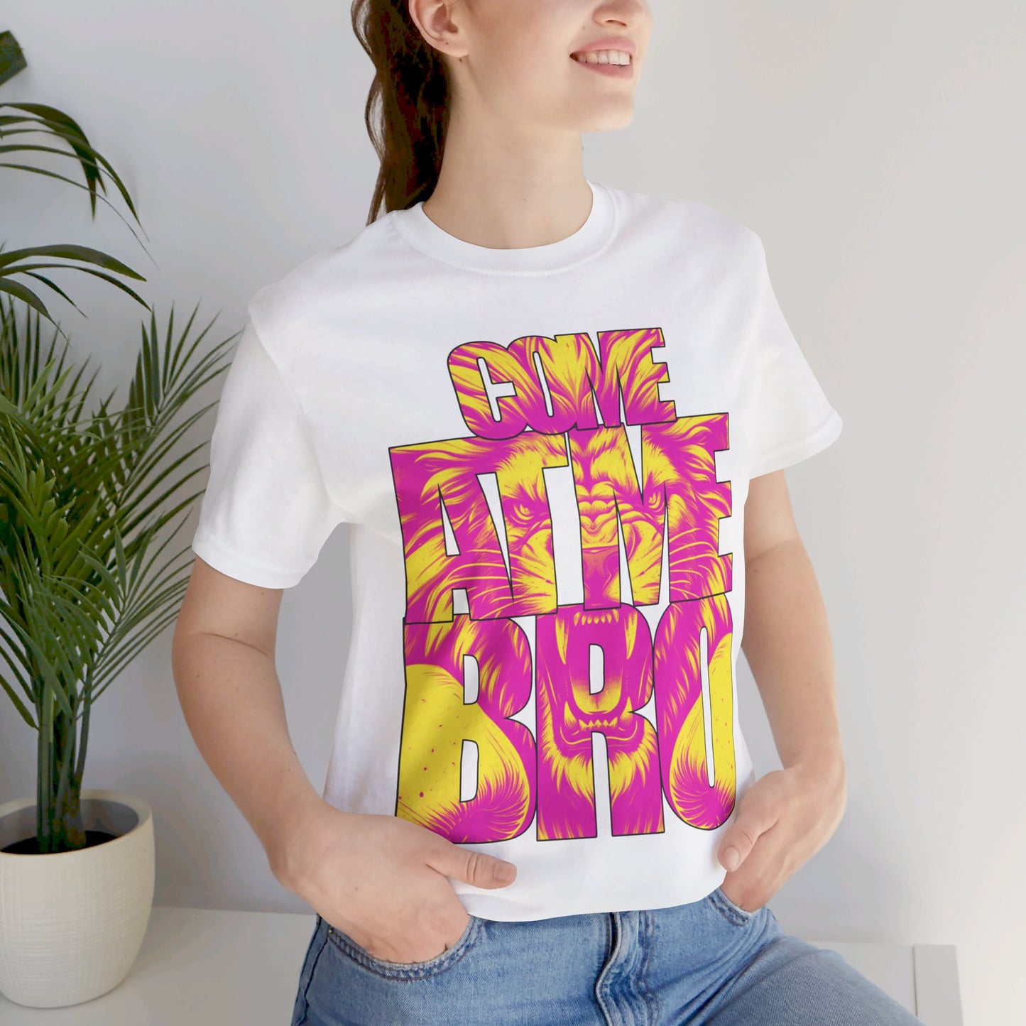 Come At Me Bro - Vibrant Lion Graphic Unisex Short Sleeve Tee
