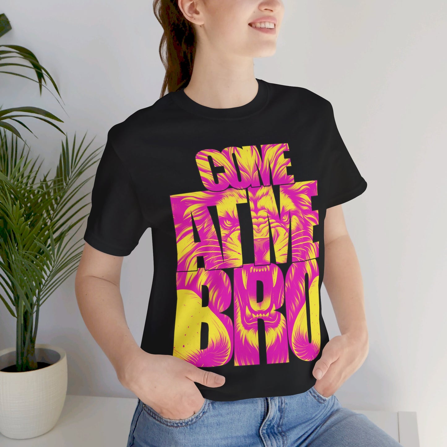 Come At Me Bro - Vibrant Lion Graphic Unisex Short Sleeve Tee